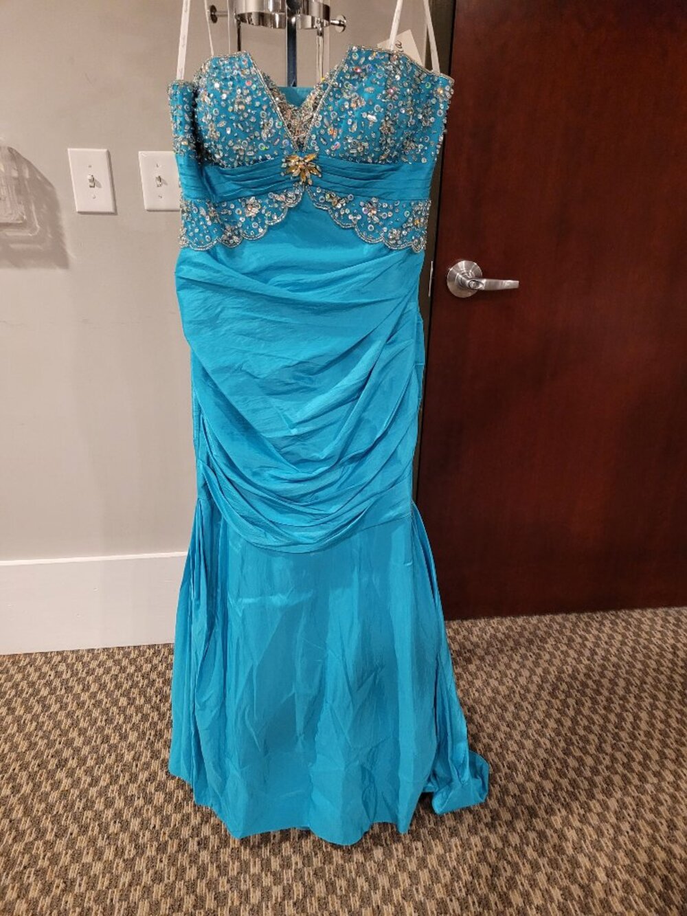 Karishma Prom 3374 Size 16 Turquoise Prom Dress